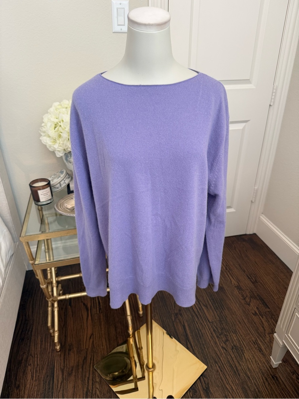 Nordstrom Cashmere Sweater
Q9